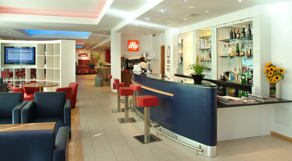 Ramada Encore Milton Keynes Exterior photo